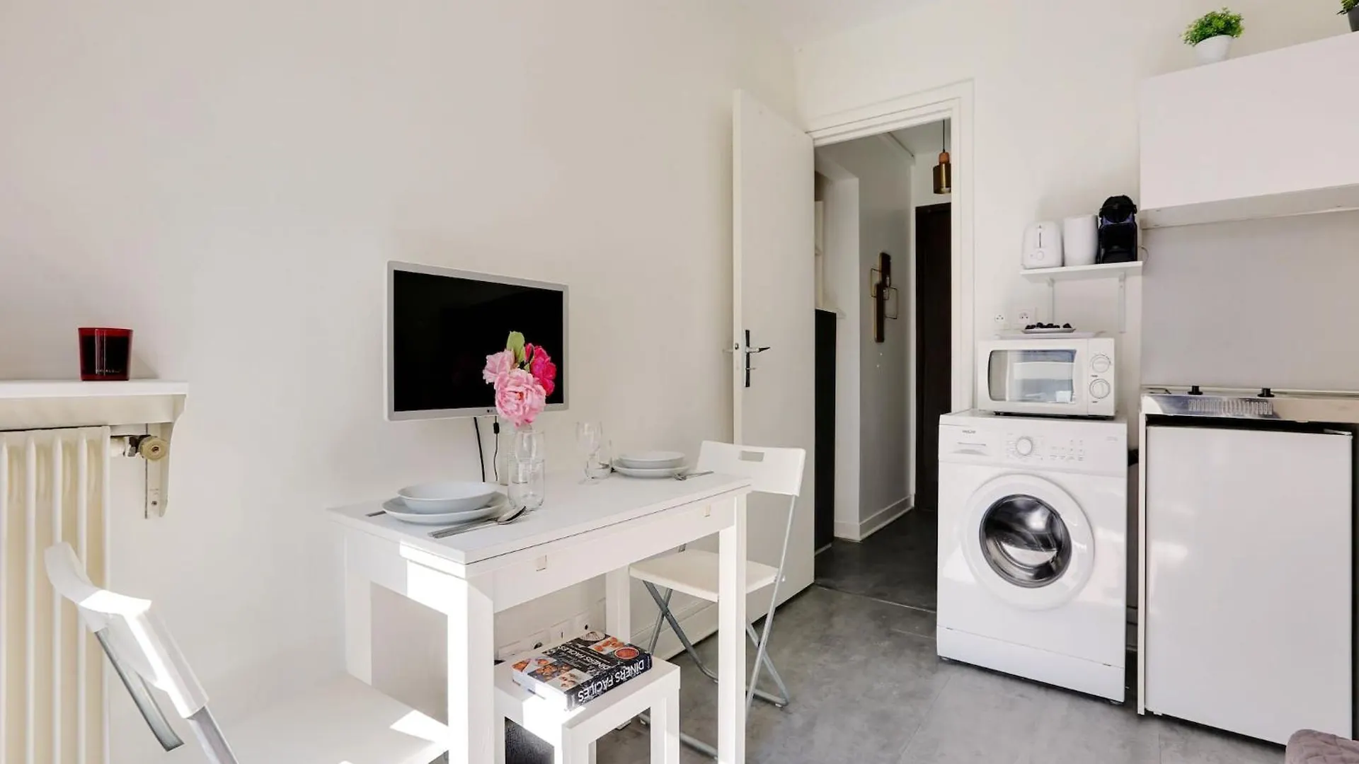 Studio Near Bassin De La Villette - 2P Balcony Paris Semesterbostad